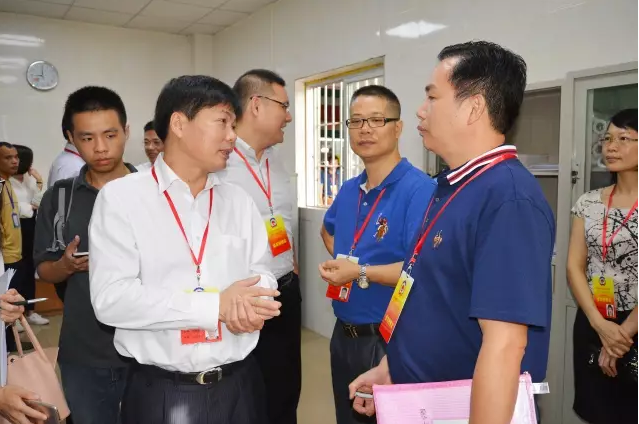 你關(guān)心的食品安全問題，南海區(qū)政協(xié)委員組團(tuán)來調(diào)研！齊齊建言獻(xiàn)策